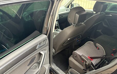 Volkswagen Tiguan II, 2019 год, 3 100 000 рублей, 12 фотография