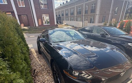 Ford Mustang VI рестайлинг, 2017 год, 2 560 000 рублей, 2 фотография