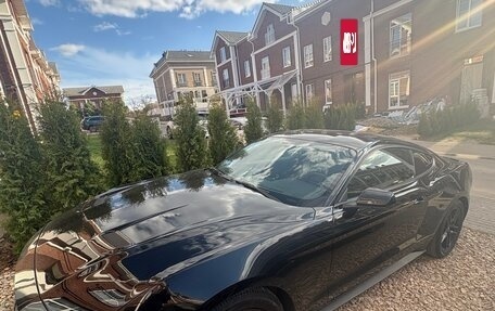 Ford Mustang VI рестайлинг, 2017 год, 2 560 000 рублей, 3 фотография