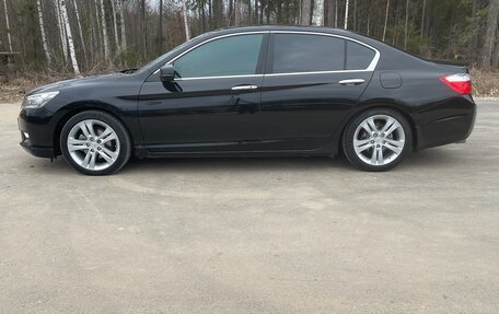 Honda Accord IX рестайлинг, 2013 год, 1 405 000 рублей, 2 фотография