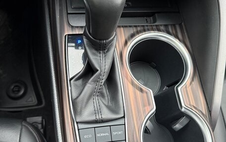 Toyota Camry, 2018 год, 2 500 000 рублей, 8 фотография