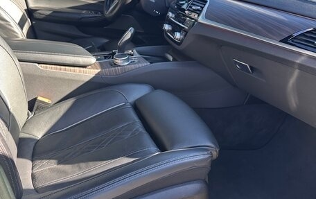 BMW 5 серия, 2019 год, 4 900 000 рублей, 22 фотография