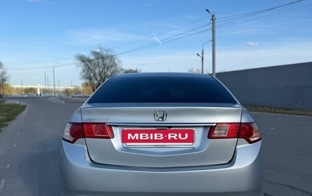 Honda Accord VIII рестайлинг, 2011 год, 990 000 рублей, 4 фотография