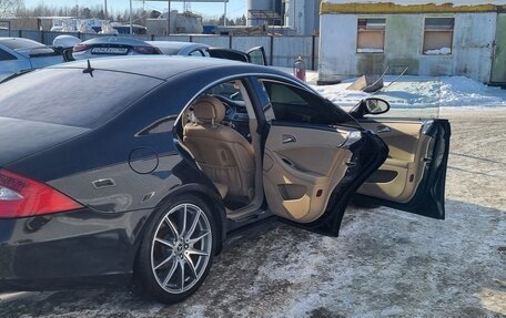 Mercedes-Benz CLS, 2005 год, 1 179 000 рублей, 4 фотография