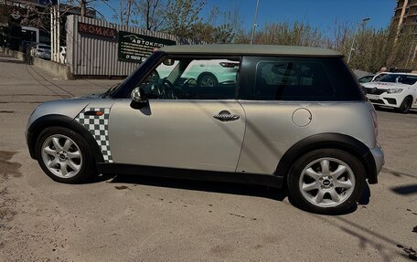 MINI Hatch, 2002 год, 550 000 рублей, 3 фотография