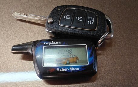 Hyundai Elantra V, 2014 год, 900 000 рублей, 10 фотография