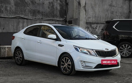 KIA Rio III рестайлинг, 2014 год, 1 000 000 рублей, 3 фотография