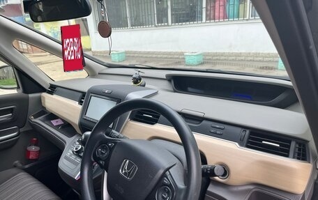 Honda Freed II, 2019 год, 1 700 000 рублей, 13 фотография