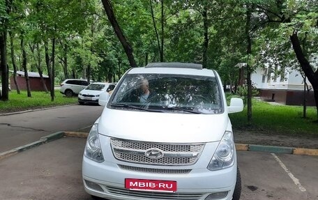 Hyundai Grand Starex Grand Starex I рестайлинг 2, 2011 год, 1 400 000 рублей, 3 фотография