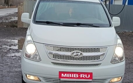 Hyundai Grand Starex Grand Starex I рестайлинг 2, 2011 год, 1 400 000 рублей, 20 фотография