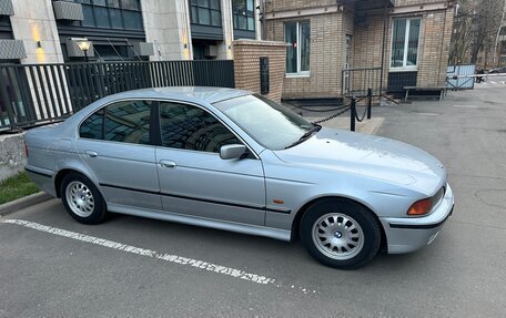 BMW 5 серия, 1997 год, 1 500 000 рублей, 3 фотография
