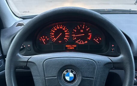 BMW 5 серия, 1997 год, 1 500 000 рублей, 20 фотография