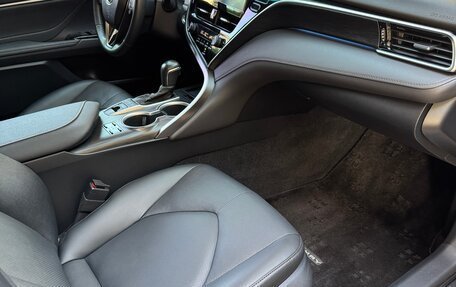 Toyota Camry, 2023 год, 3 490 000 рублей, 6 фотография