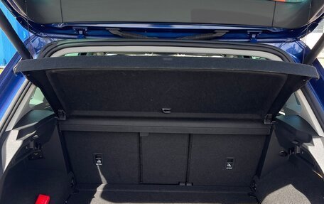 Volkswagen Tiguan II, 2021 год, 4 000 000 рублей, 12 фотография