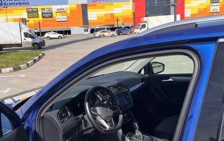 Volkswagen Tiguan II, 2021 год, 4 000 000 рублей, 17 фотография