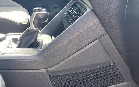 Volkswagen Tiguan II, 2021 год, 4 000 000 рублей, 30 фотография