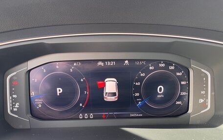 Volkswagen Tiguan II, 2021 год, 4 000 000 рублей, 32 фотография