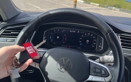 Volkswagen Tiguan II, 2021 год, 4 000 000 рублей, 36 фотография