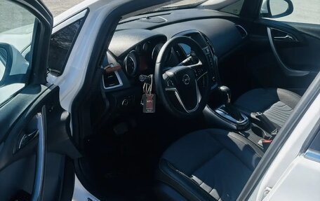 Opel Astra J, 2013 год, 785 000 рублей, 8 фотография