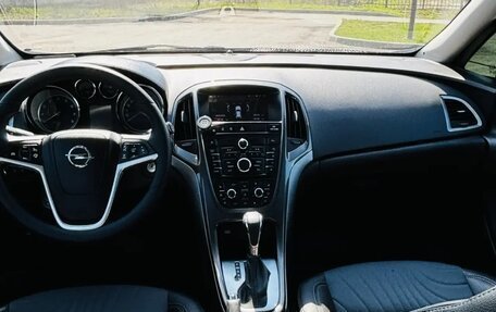 Opel Astra J, 2013 год, 785 000 рублей, 11 фотография