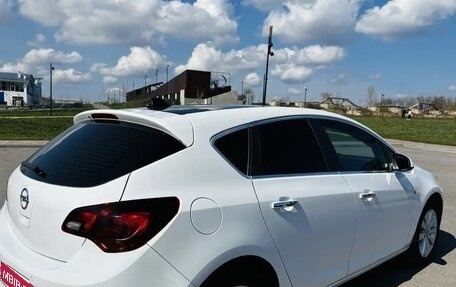 Opel Astra J, 2013 год, 785 000 рублей, 29 фотография