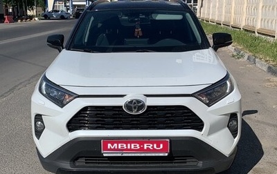 Toyota RAV4, 2021 год, 3 100 000 рублей, 1 фотография