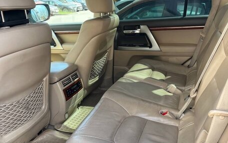 Toyota Land Cruiser 200, 2012 год, 3 200 000 рублей, 8 фотография