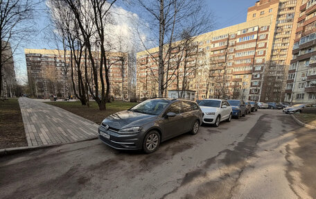 Volkswagen Golf VII, 2019 год, 1 550 000 рублей, 2 фотография