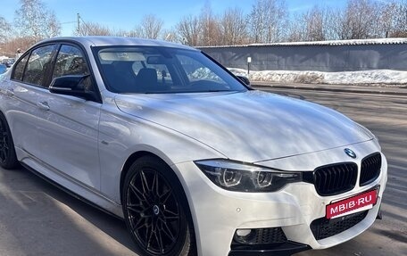 BMW 3 серия, 2017 год, 2 800 000 рублей, 7 фотография