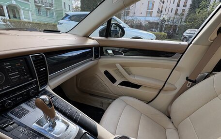 Porsche Panamera II рестайлинг, 2010 год, 2 150 000 рублей, 10 фотография