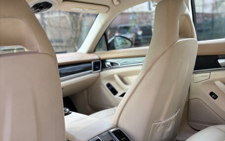 Porsche Panamera II рестайлинг, 2010 год, 2 150 000 рублей, 31 фотография