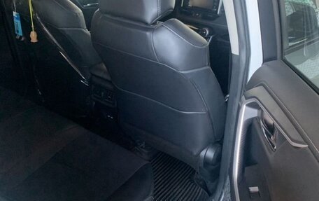 Toyota RAV4, 2021 год, 3 100 000 рублей, 8 фотография