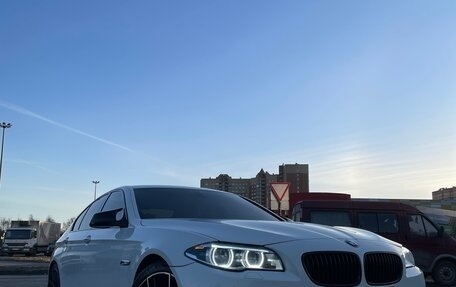 BMW 5 серия, 2011 год, 2 100 000 рублей, 1 фотография