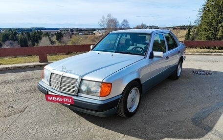 Mercedes-Benz E-Класс, 1993 год, 575 000 рублей, 8 фотография