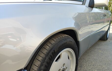 Mercedes-Benz E-Класс, 1993 год, 575 000 рублей, 11 фотография