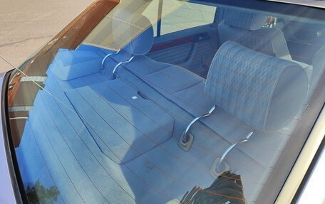 Mercedes-Benz E-Класс, 1993 год, 575 000 рублей, 29 фотография