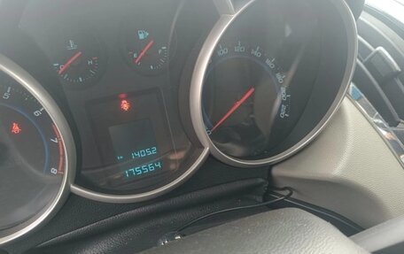 Chevrolet Cruze II, 2013 год, 835 000 рублей, 12 фотография