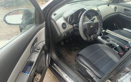 Chevrolet Cruze II, 2013 год, 835 000 рублей, 8 фотография