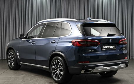 BMW X5, 2018 год, 6 794 000 рублей, 2 фотография