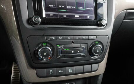 Skoda Yeti I рестайлинг, 2016 год, 1 549 000 рублей, 12 фотография