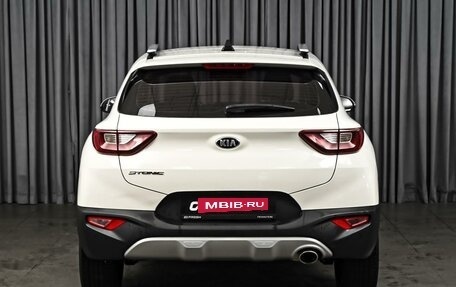 KIA Stonic, 2018 год, 1 859 000 рублей, 4 фотография