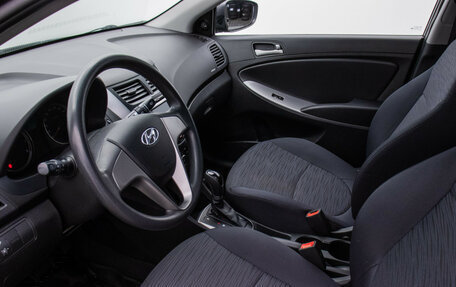 Hyundai Solaris II рестайлинг, 2016 год, 1 040 000 рублей, 10 фотография