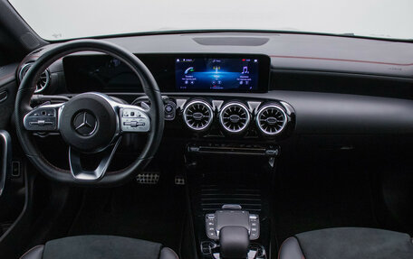 Mercedes-Benz CLA, 2021 год, 3 678 000 рублей, 13 фотография