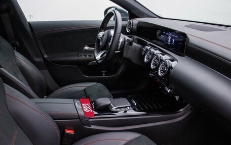 Mercedes-Benz CLA, 2021 год, 3 678 000 рублей, 9 фотография