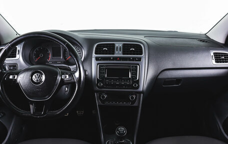 Volkswagen Polo VI (EU Market), 2016 год, 1 079 000 рублей, 14 фотография