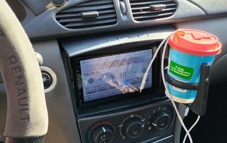 Renault Laguna II, 2001 год, 380 000 рублей, 12 фотография