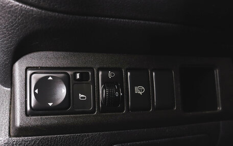 Nissan Note II рестайлинг, 2011 год, 459 000 рублей, 18 фотография