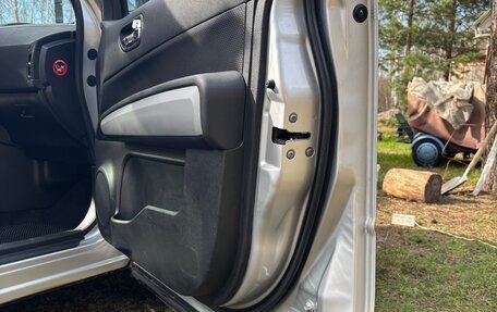 Nissan X-Trail, 2011 год, 1 300 000 рублей, 14 фотография