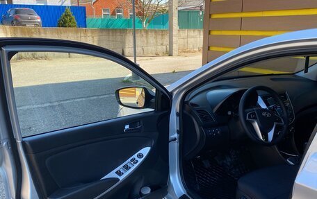 Hyundai Solaris II рестайлинг, 2014 год, 820 000 рублей, 7 фотография