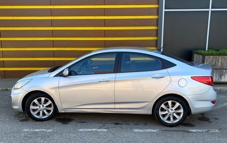 Hyundai Solaris II рестайлинг, 2014 год, 820 000 рублей, 3 фотография